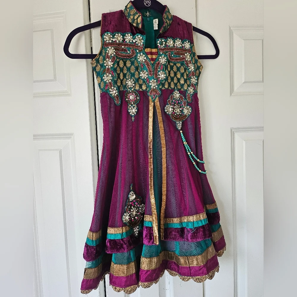 Girls Indian Jewel Toned Dress, India Size 24